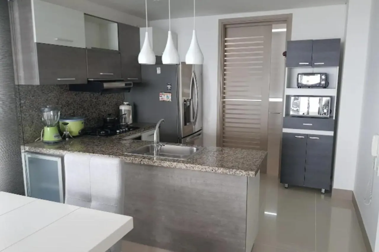 Apartamento Con Vista Al Mar En Palmetto - Laguito Cartagena